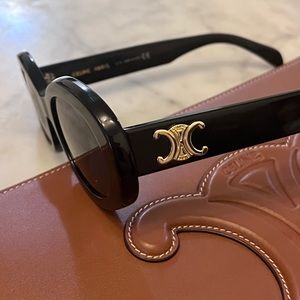 ❤️SOLD❤️Authentic Celine oval sunglasses